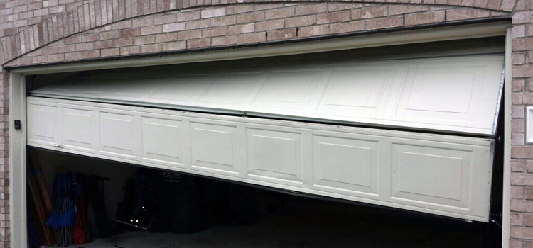 emergency door replacement Valinda